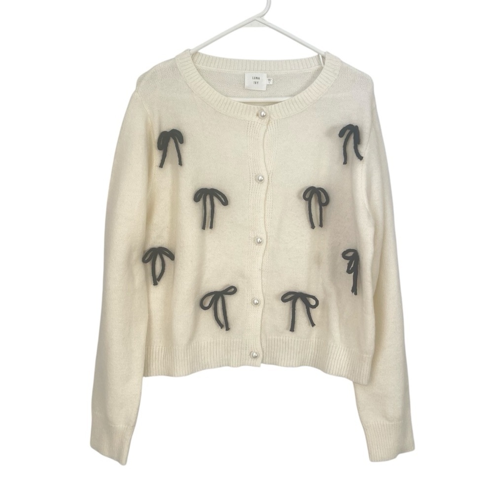 Luna Ivy Cream Black Bow Sweater Cardigan Anthropologie 3D Knit Size Large
